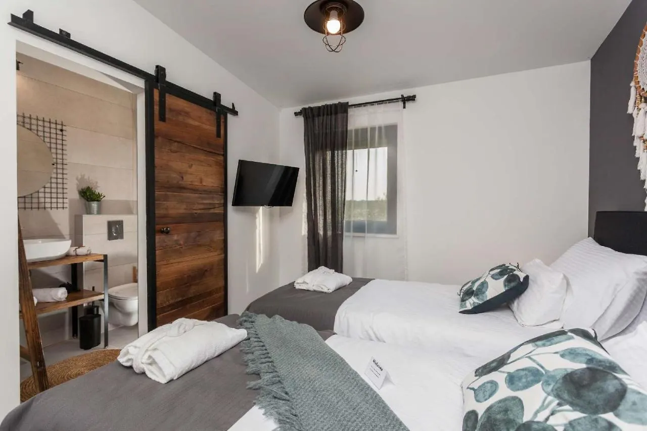 Villa Royal With Heated Pool Biograd Na Moru 0*,