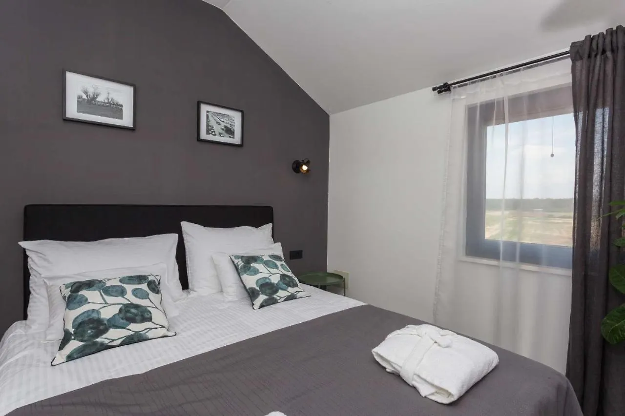 Villa Royal With Heated Pool Biograd Na Moru