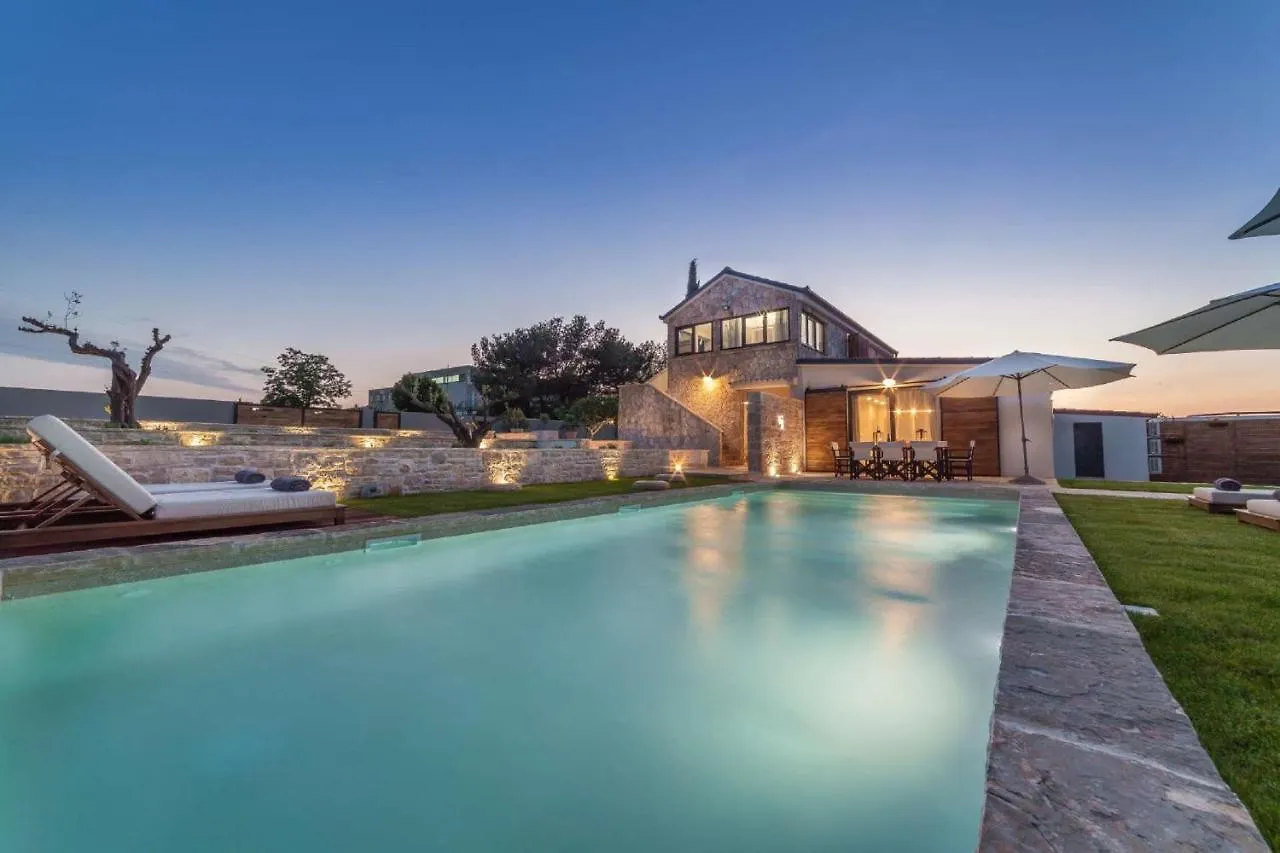 Villa Royal With Heated Pool Biograd Na Moru 0*,